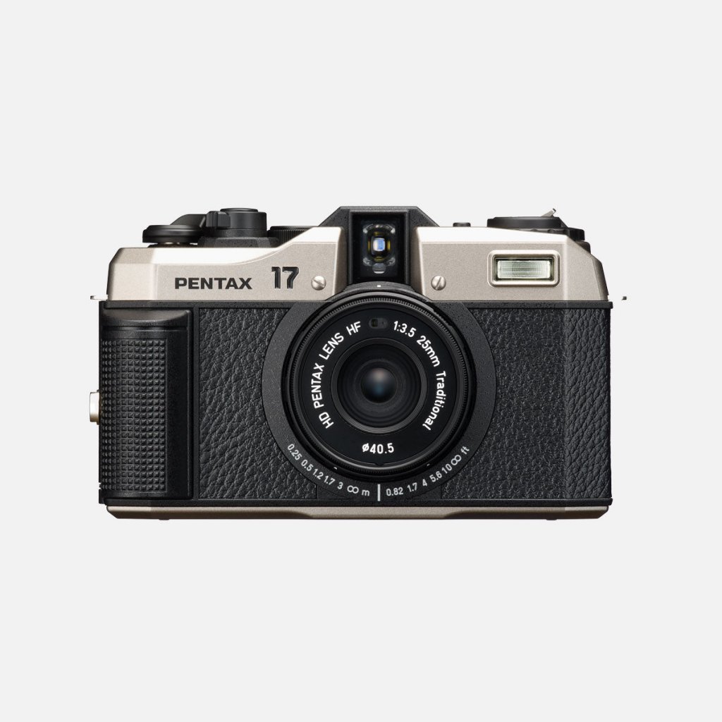 Pentax 17 – Compact film camera with a 25mm fixed focal length