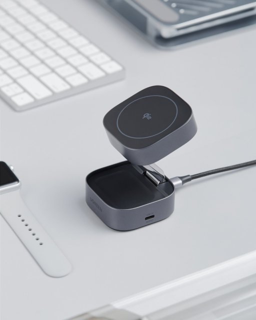 image of UGREEN Qi2 MagSafe Charger and Dock with USB-C out